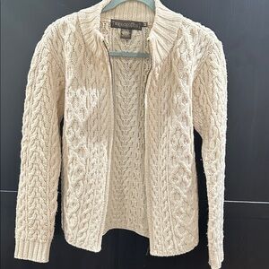 INIS CRAFTS Wool Women's Cream Cable Knit Cardigan Full Zip 
Made in Ireland